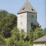 Der Schellenberger Torturm aus der Mitte des 13. Jahrhunderts. © Oskar Anrather